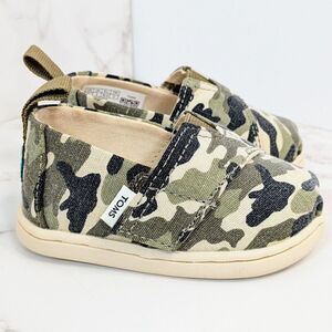 NEW TOMS Tiny Toddler Alpargata Sneaker Dirty Olive Camouflage Size 4